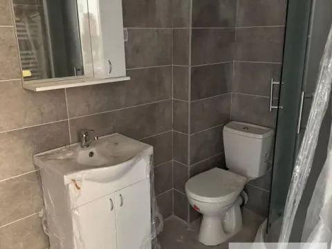 Prodaja, dvosoban stan, 56m², Centar, Stara Pazova - image 13