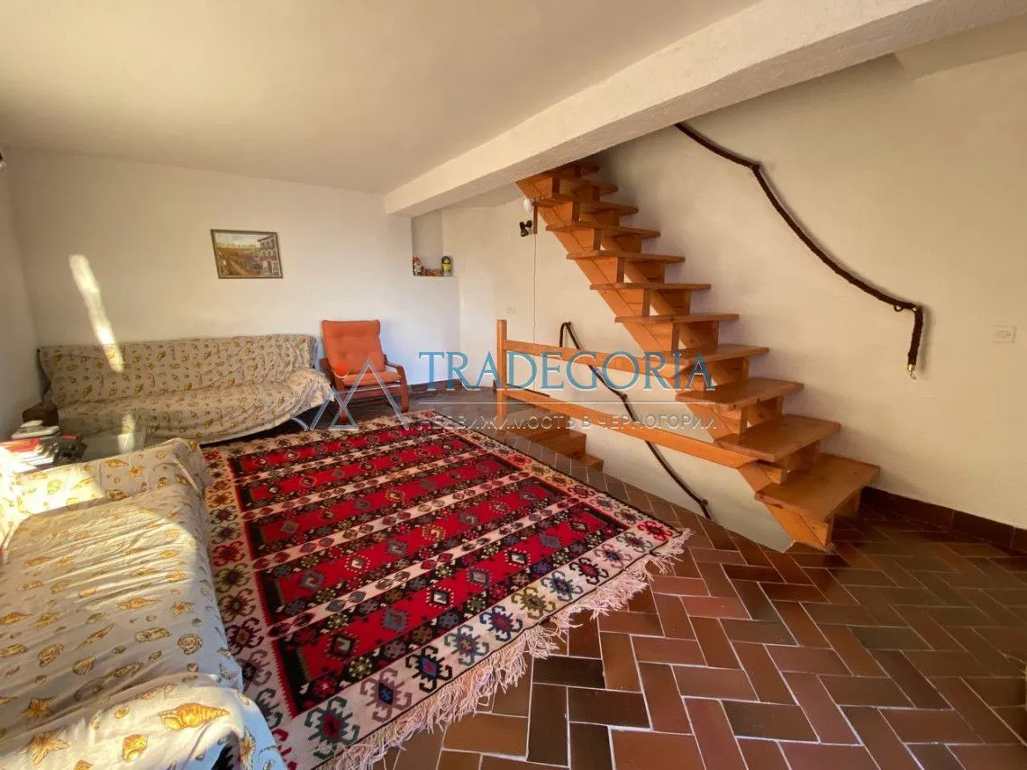 Prodaja, dvosoban stan, 104m², Pržno, Budva