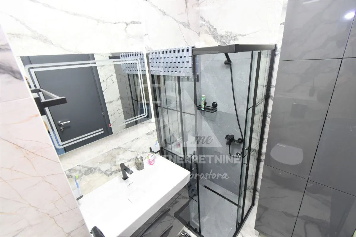 Prodaja, stan, 142m², Dalmatinska ulica, Podgorica