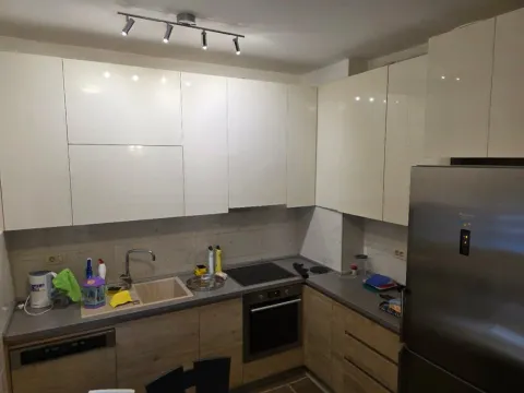 Izdavanje, dvosoban stan, 72m², Blok 9, Podgorica - image 8