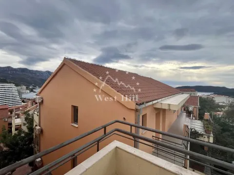 Sale, one bedroom apartment, 40m², Bečići, Budva - image 9