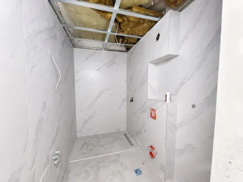 Sale, one bedroom apartment, 58m², Dobrota, Kotor - image 12