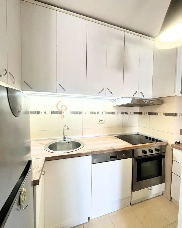 Rent, apartment, 45m², Stari Aerodrom, Podgorica