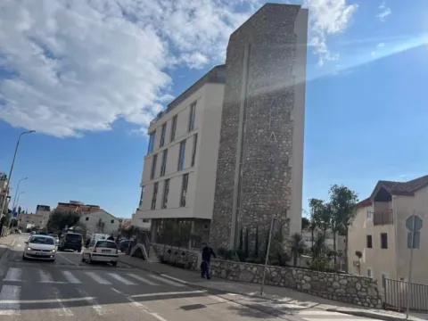 Prodaja, dvosoban stan, 91m², Centar, Budva - image 5