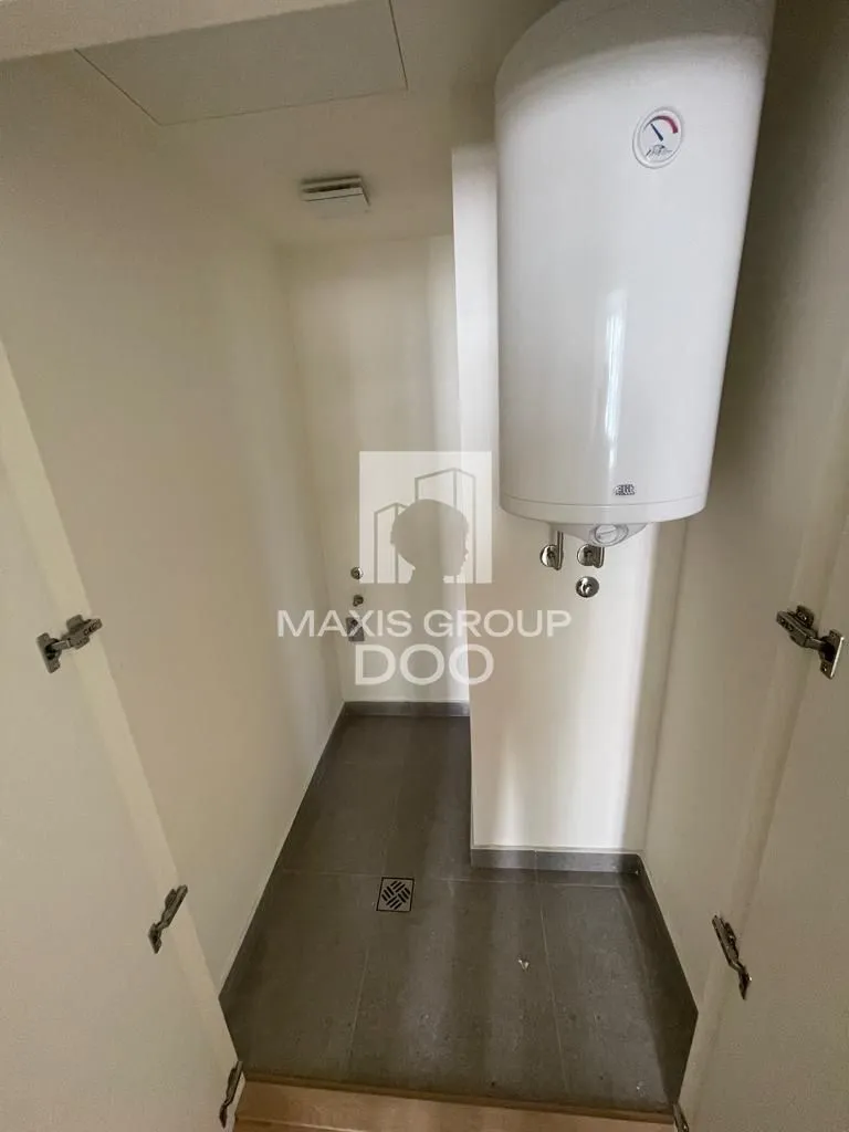 Prodaja, dvosoban stan, 56m², Savski Venac, Beograd