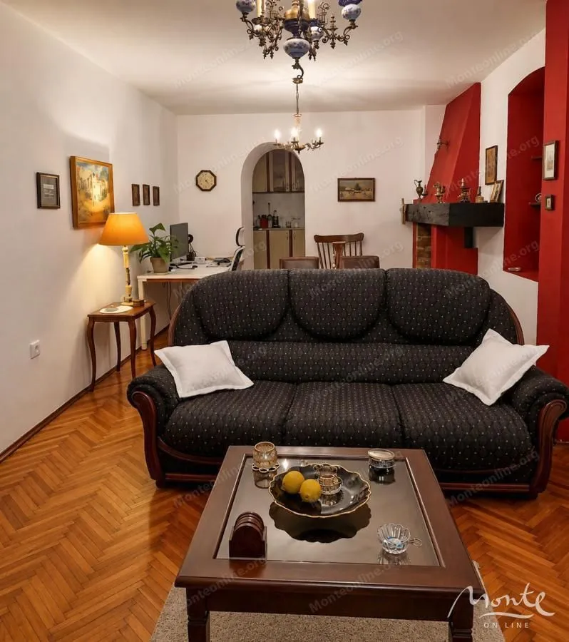 Prodaja, kuća, 170m², Dobrota, Kotor