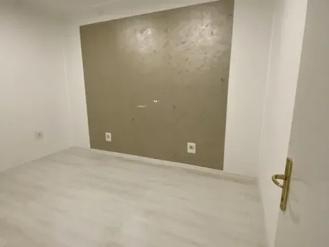 Sale, three bedroom apartment, 64m², Kikinda, Srbija - image 14