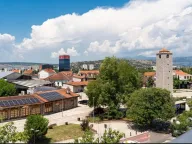 Izdavanje, dvosoban stan, 75m², Pejton, Podgorica - image 19