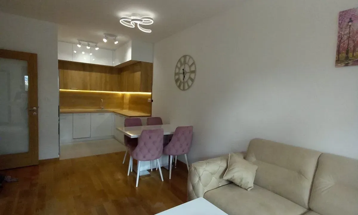 Rent, one bedroom apartment, 48m², City Kvart, Podgorica