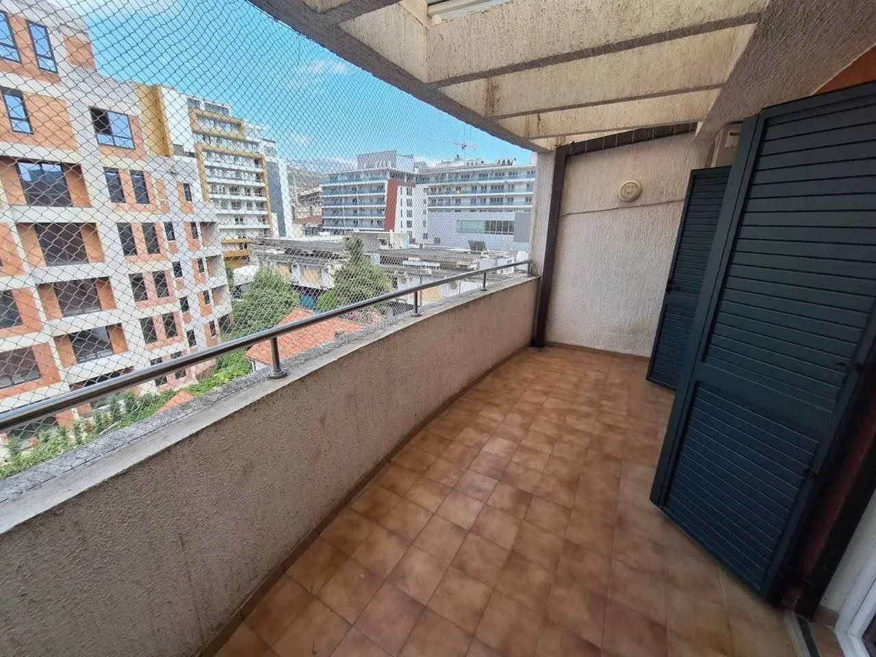 Rent, three bedroom apartment, 82m², Gospoština, Budva