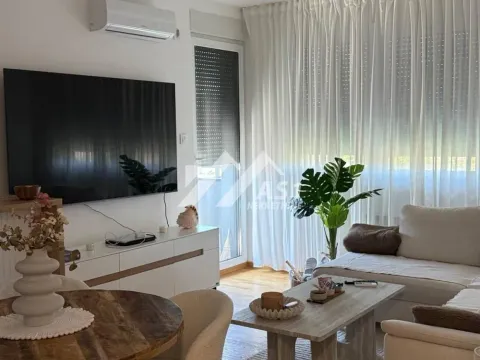 Izdavanje, trosoban stan, 60m², Petrovaradin, Novi Sad - image 2