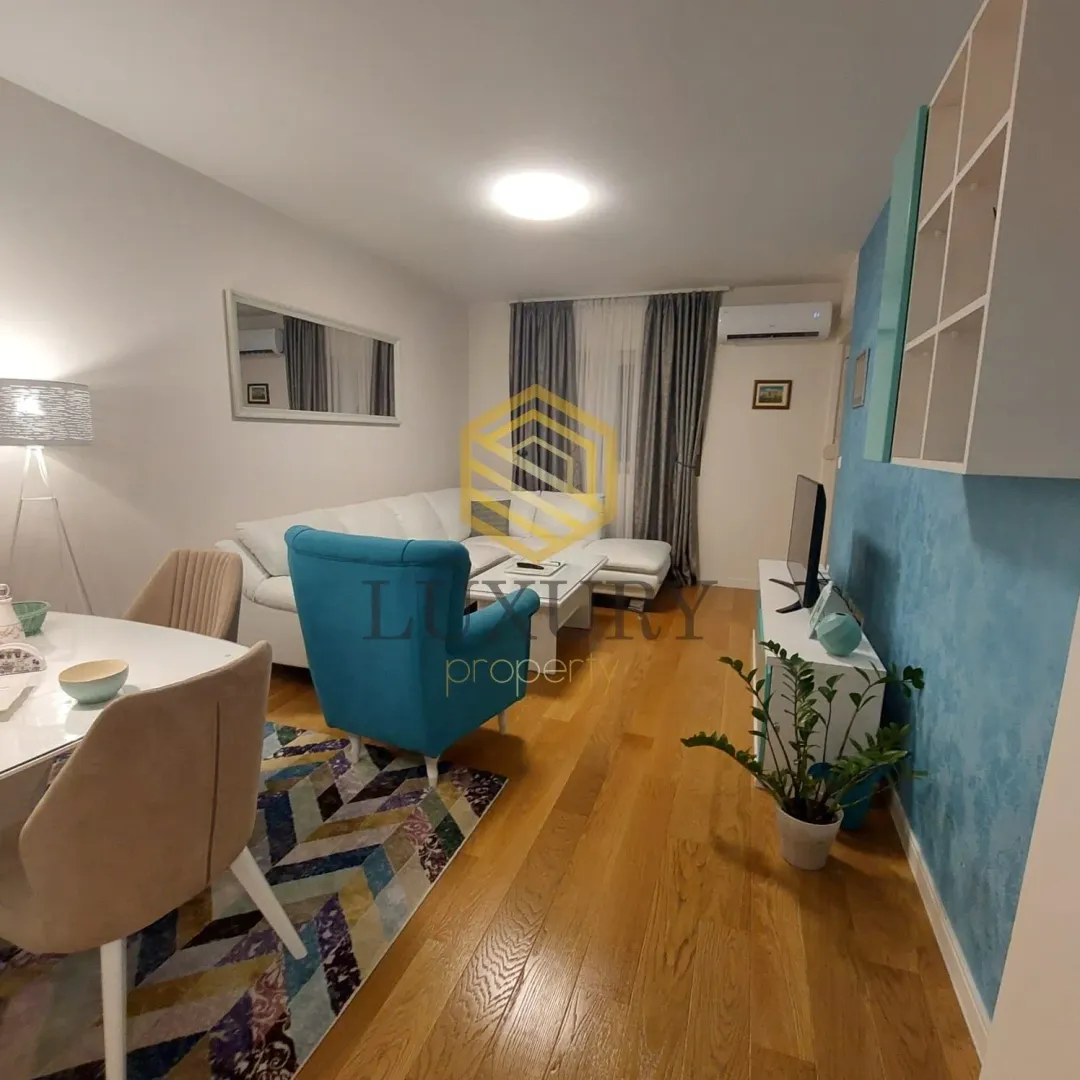 Rent, one bedroom apartment, 49m², Central Point, Podgorica