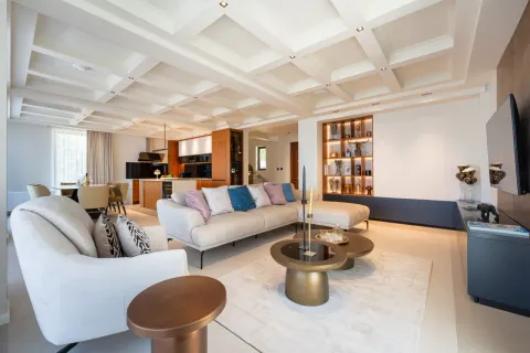 Sale, house, 400m², Blizikuće, Budva - image 3