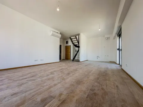 Prodaja, trosoban stan, 110m², Zabjelo, Podgorica - image 6