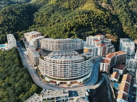 Prodaja, dvosoban stan, 58m², Bečići, Budva - image 1