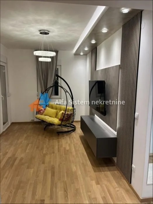 Rent, three bedroom apartment, 83m², Vidikovački venac, Rakovica