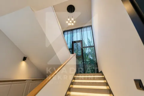 Rent, house, 230m², Gornja Gorica, Podgorica - image 13