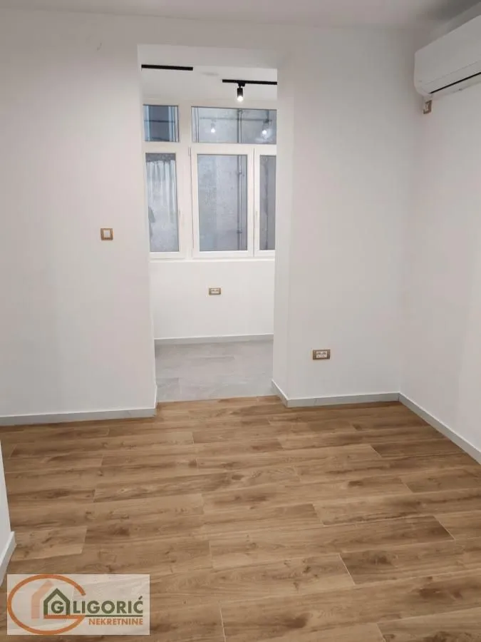 Rent, one bedroom apartment, 36m², Zeleni Venac, Beograd