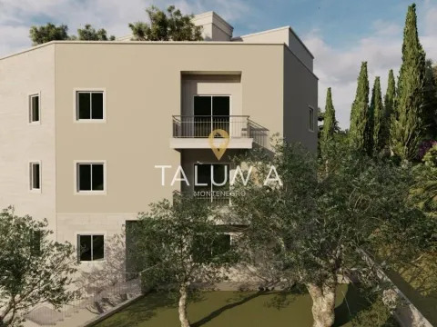 Prodaja, stan, 45m², Petrovac, Budva - image 4