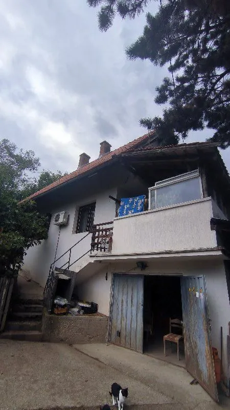Sale, house, 76m², Voždovac Sve Podlokacije, Beograd