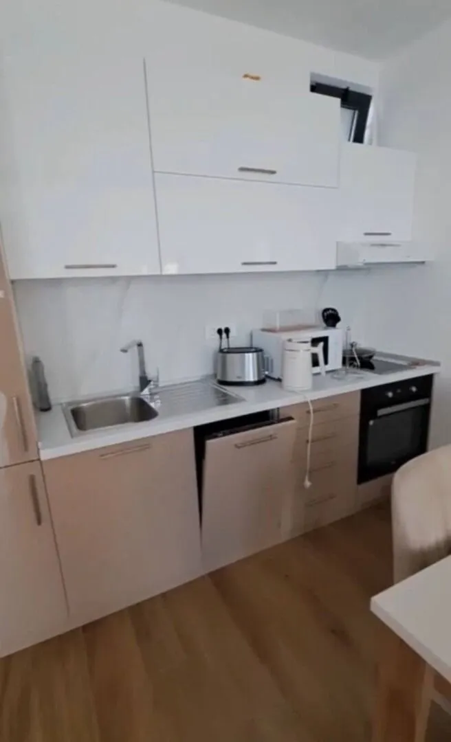 Prodaja, jednosoban stan, 54m², Donja Lastva, Tivat