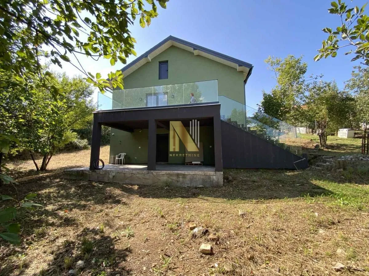 Prodaja, kuća, 132m², Sremska Kamenica, Petrovaradin
