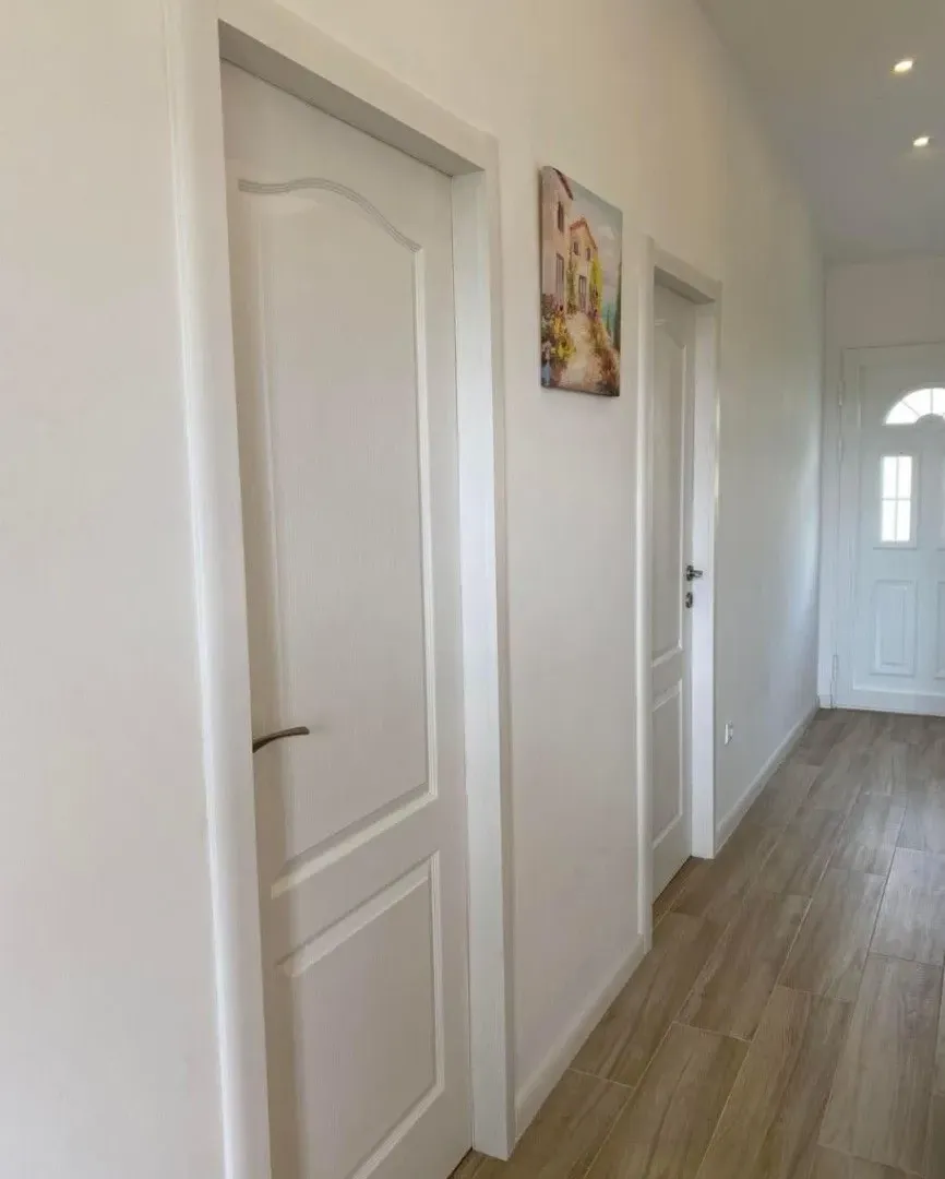 Rent, three bedroom apartment, 110m², Gradiošnica, Tivat