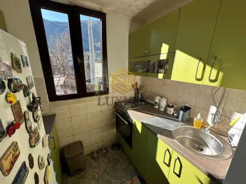 Prodaja, jednosoban stan, 46m², Centar, Kotor - image 5