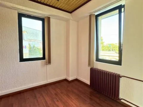 Izdavanje, poslovni prostor, 75m², Savski Venac, Beograd - image 10
