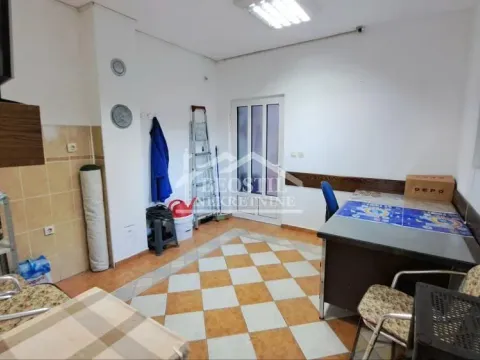 Izdavanje, poslovni prostor, 50m², Mali Mokri Lug, Zvezdara Sve Podlokacije - image 4