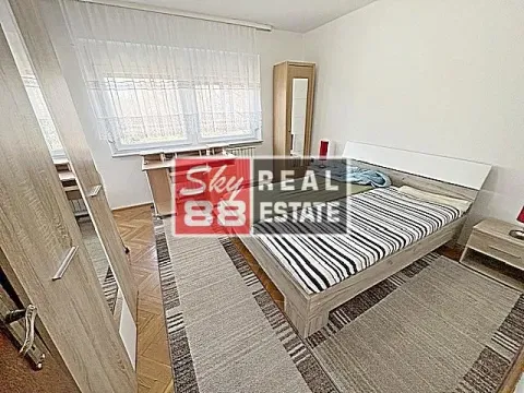 Izdavanje, četvorosoban stan, 115m², Savski Venac, Beograd - image 9