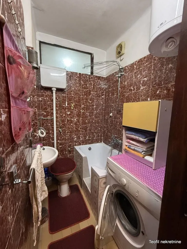 Rent, one bedroom apartment, 40m², Novi Beograd Sve Podlokacije, Beograd