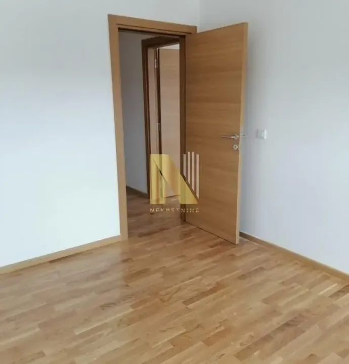 Rent, office space, 63m², Jugovićevo, Novi Sad Sve Podlokacije
