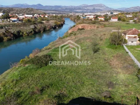 Zemljište in Dajbabe