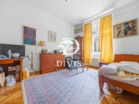 Sale, three bedroom apartment, 105m², Kalemegdan, Beograd - image 2