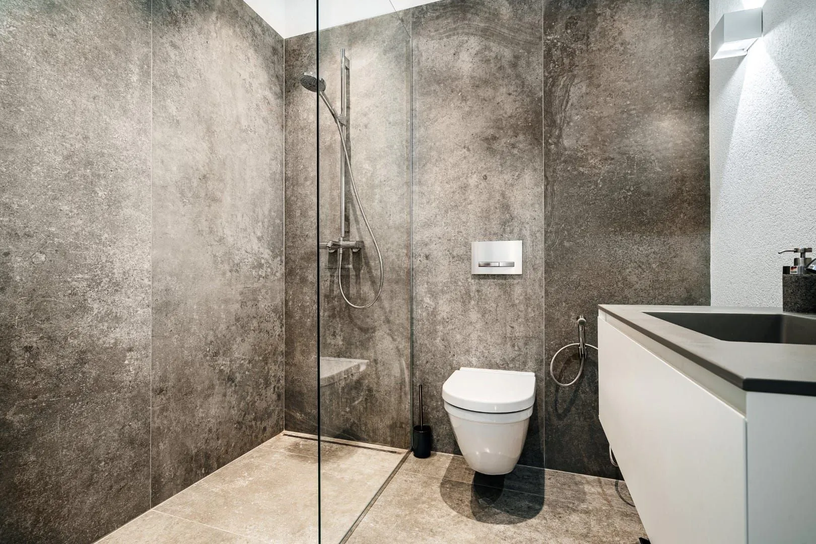 Rent, house, 491m², Ljuta, Kotor