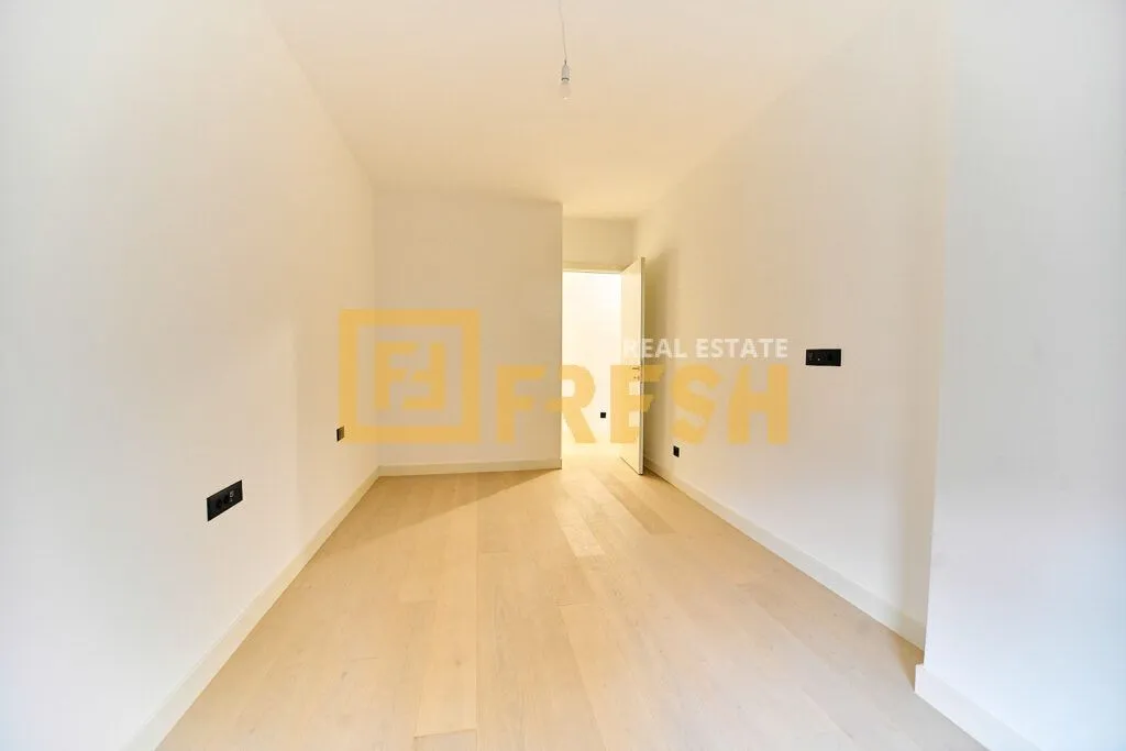 Prodaja, dvosoban stan, 63m², Krivi Most, Podgorica