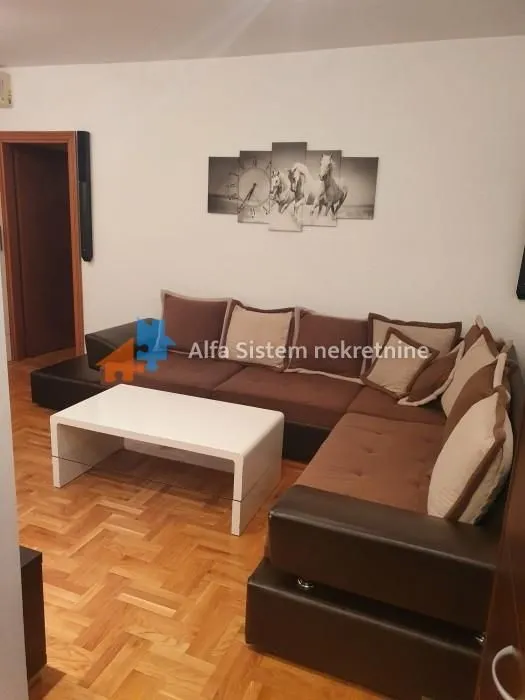Rent, apartment, 42m², Crveni Krst, Beograd