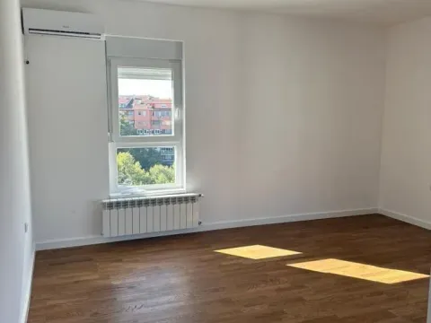 Prodaja, trosoban stan, 72m², Bubanj, Kragujevac - image 2