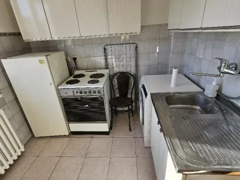 Rent, one bedroom apartment, 30m², Vračar Hram, Vračar Sve Podlokacije - image 7