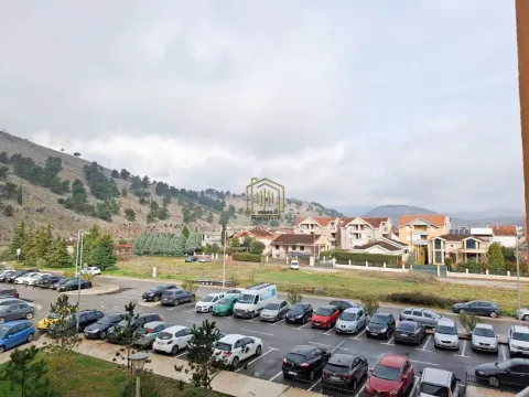 Rent, one bedroom apartment, 45m², City Kej, Podgorica - image 9