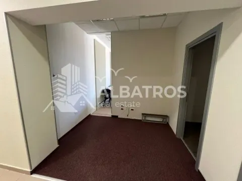 Rent, office space, 181m², Centar, Bar - image 9