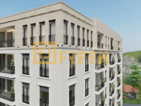 Prodaja, trosoban stan, 181m², Centar, Podgorica - image 7