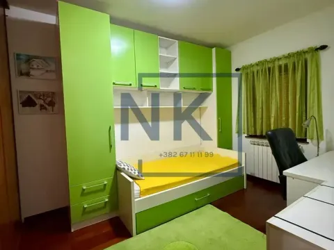 Rent, three bedroom apartment, 100m², Gorica C, Podgorica - image 8