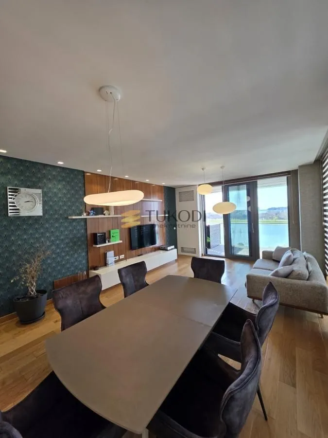 Sale, four bedroom apartment, 138m², Savski Venac, Beograd