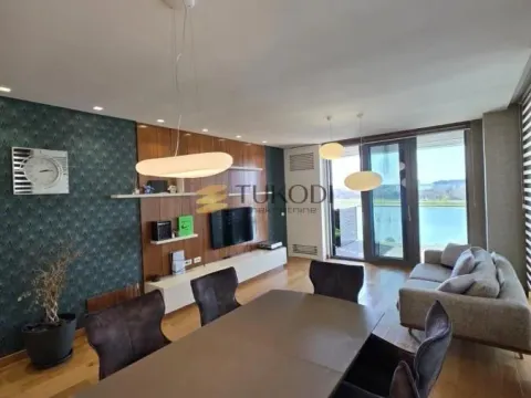 Sale, four bedroom apartment, 138m², Savski Venac, Beograd - image 2