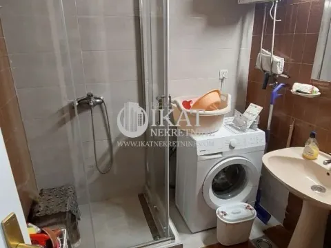 Rent, three bedroom apartment, 54m², Palata Pravde, Beograd - image 5