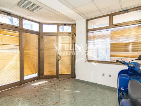 Rent, office space, 76m², Stara Varoš, Podgorica - image 4
