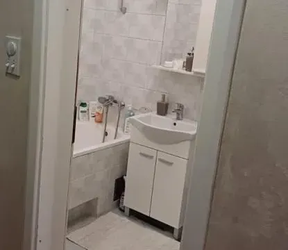 Izdavanje, dvosoban stan, 51m², Grbavica, Novi Sad Sve Podlokacije - image 7