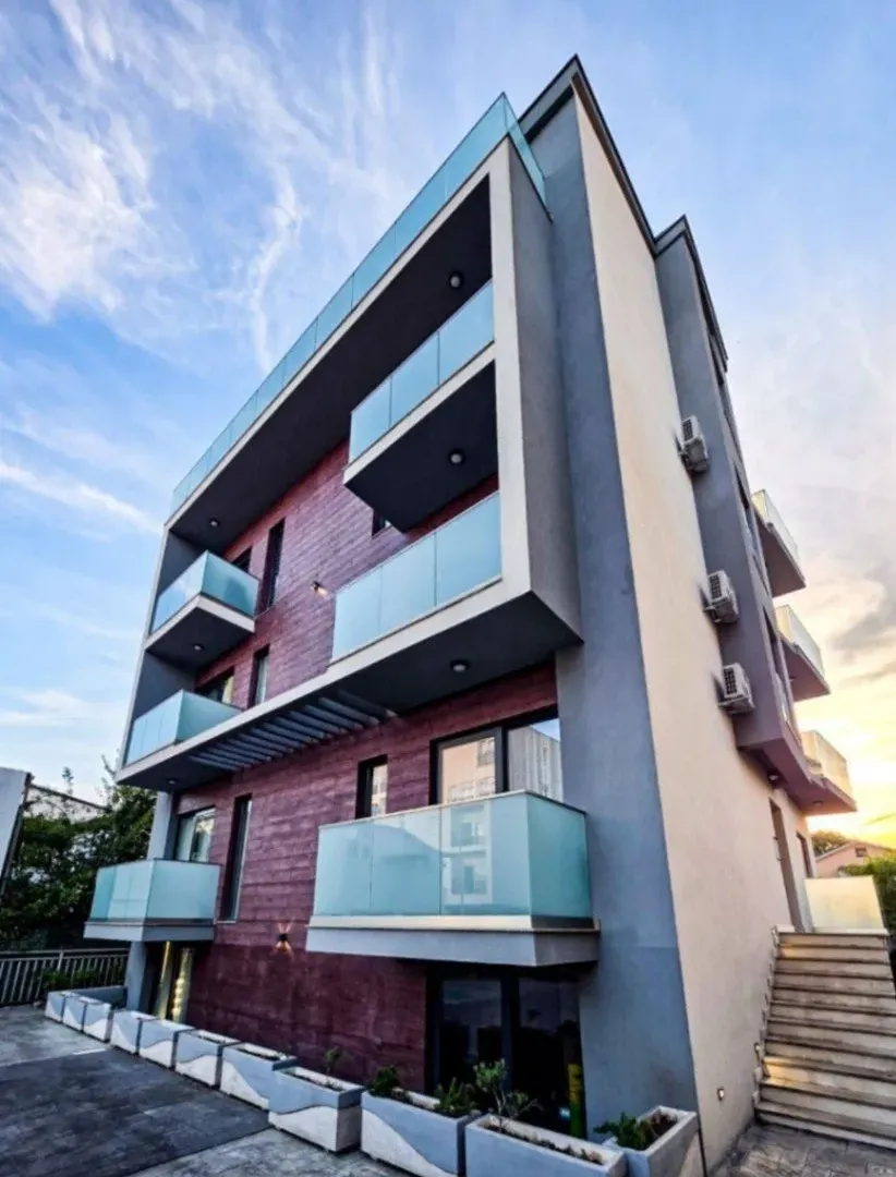 Izdavanje, garsonjera, 22m², Tološka šuma, Podgorica